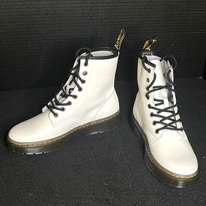 NWOT White Dr. Martens Boots Size W 6